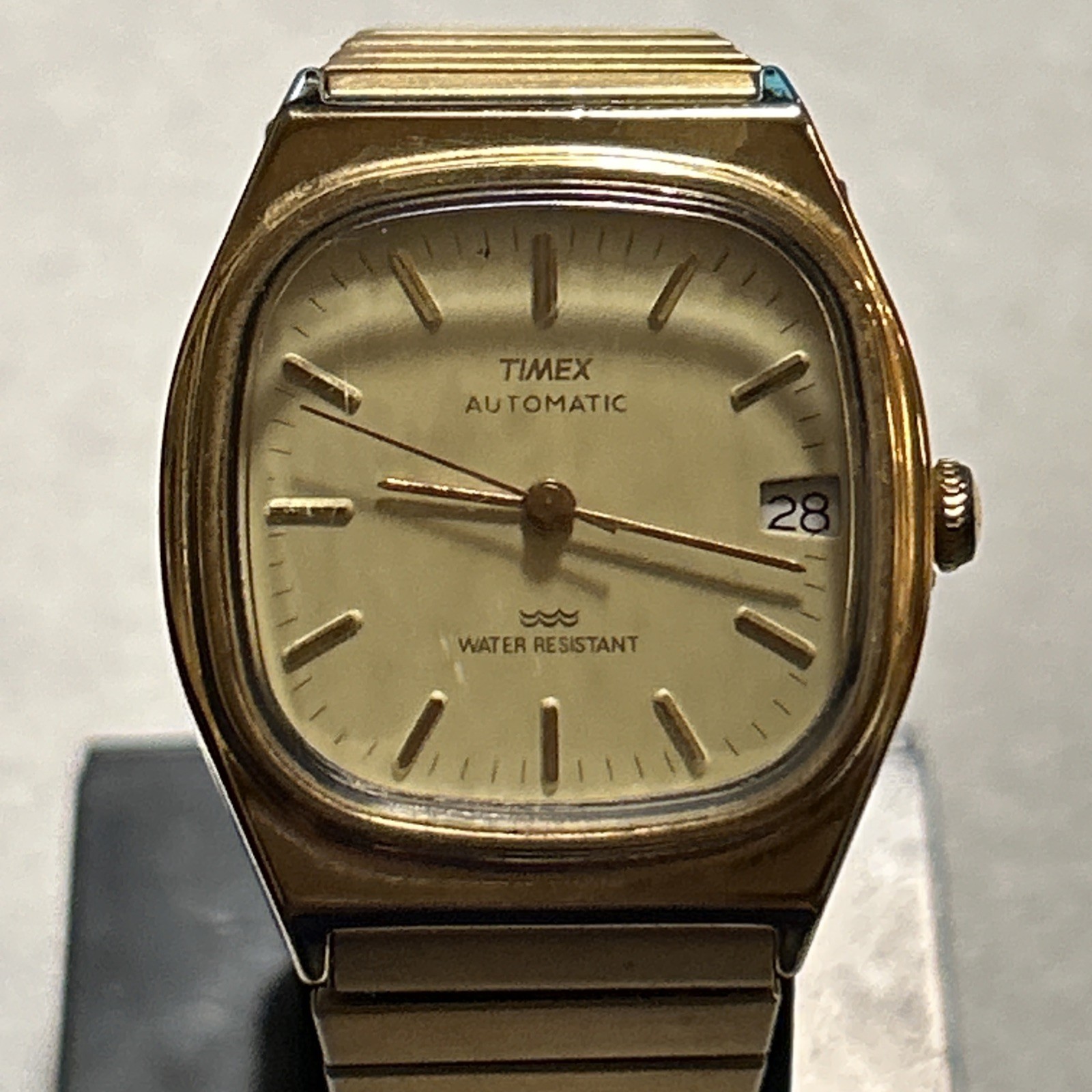 VINTAGE Time Automatic Watch Day Marker Thick CaseFlex Band T 42 Runs
