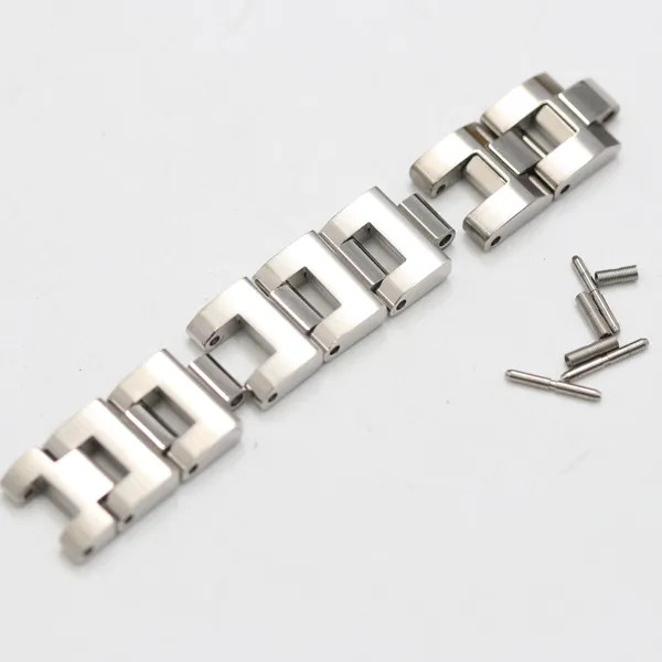 Excellent condition Seiko Lucia SSVV 011 1B25-0AH0 watch with 8 original silver-