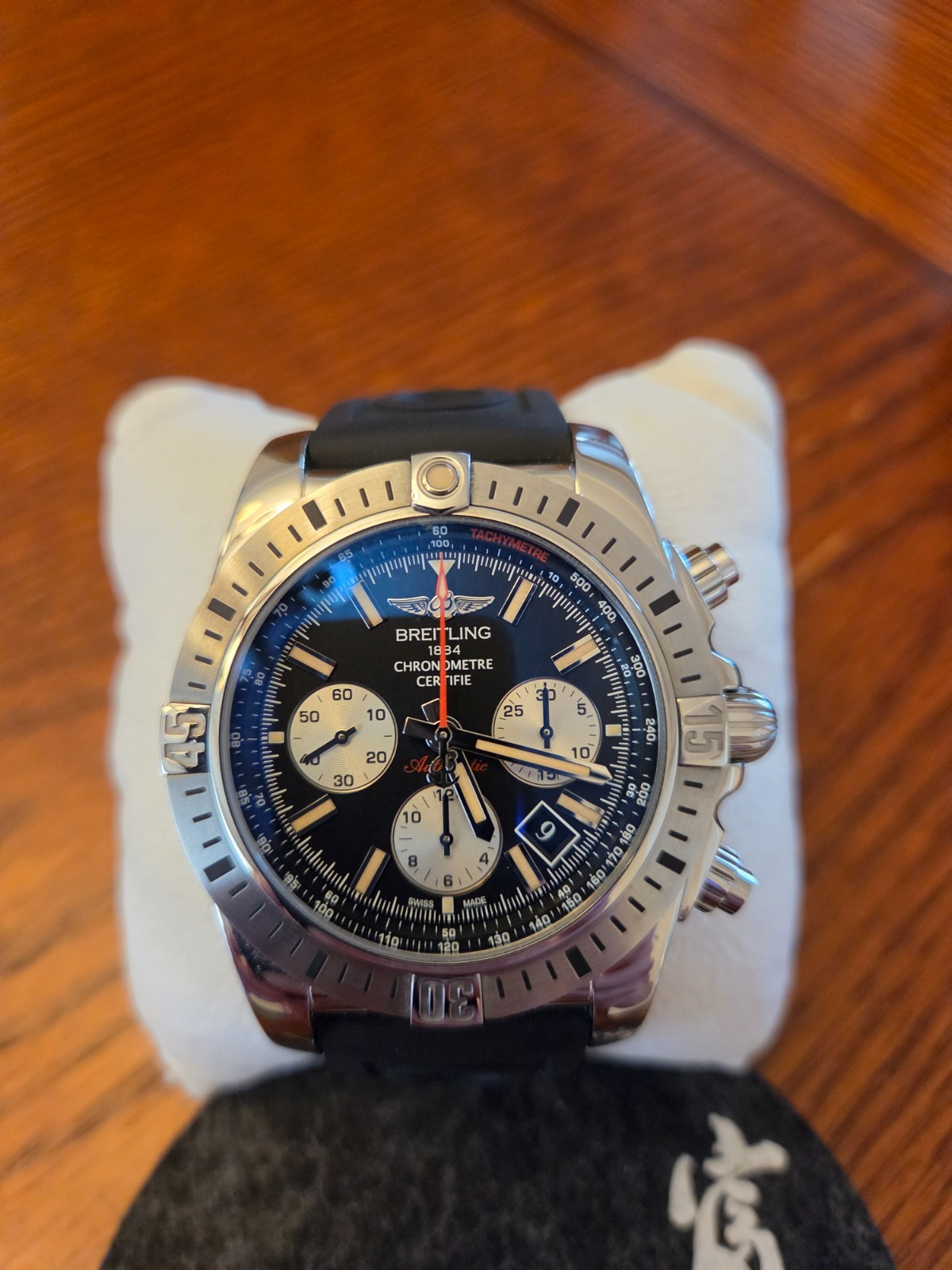 Breitling Chronomat 44 Airborne Special Edition