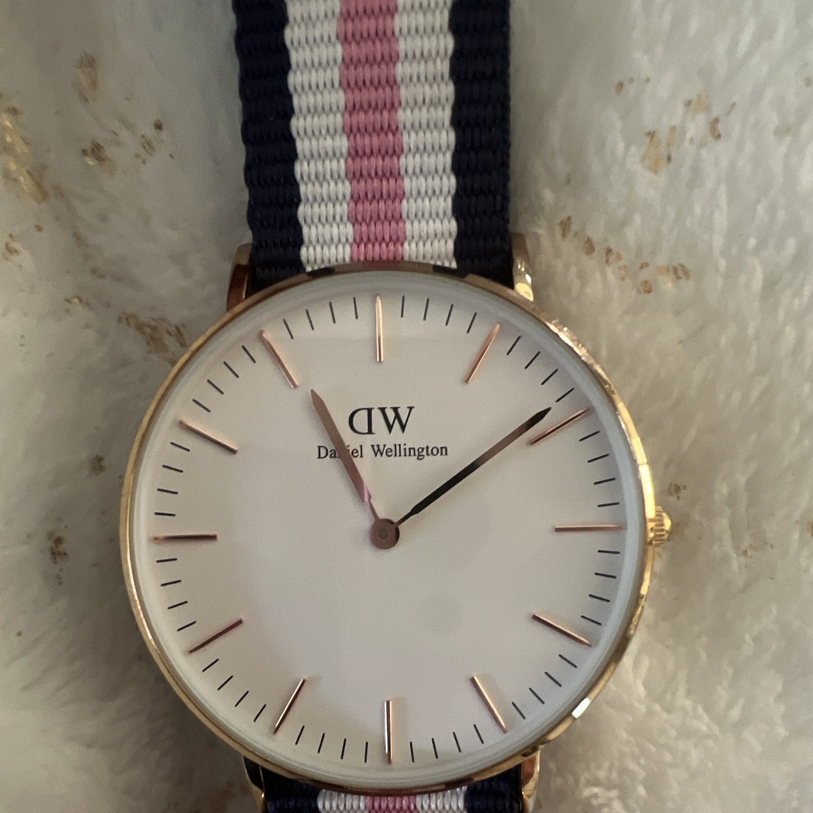 Daniel Wellington 40mm Quartz White Dial Gold SS Nylon Strap Blue/White/Pink