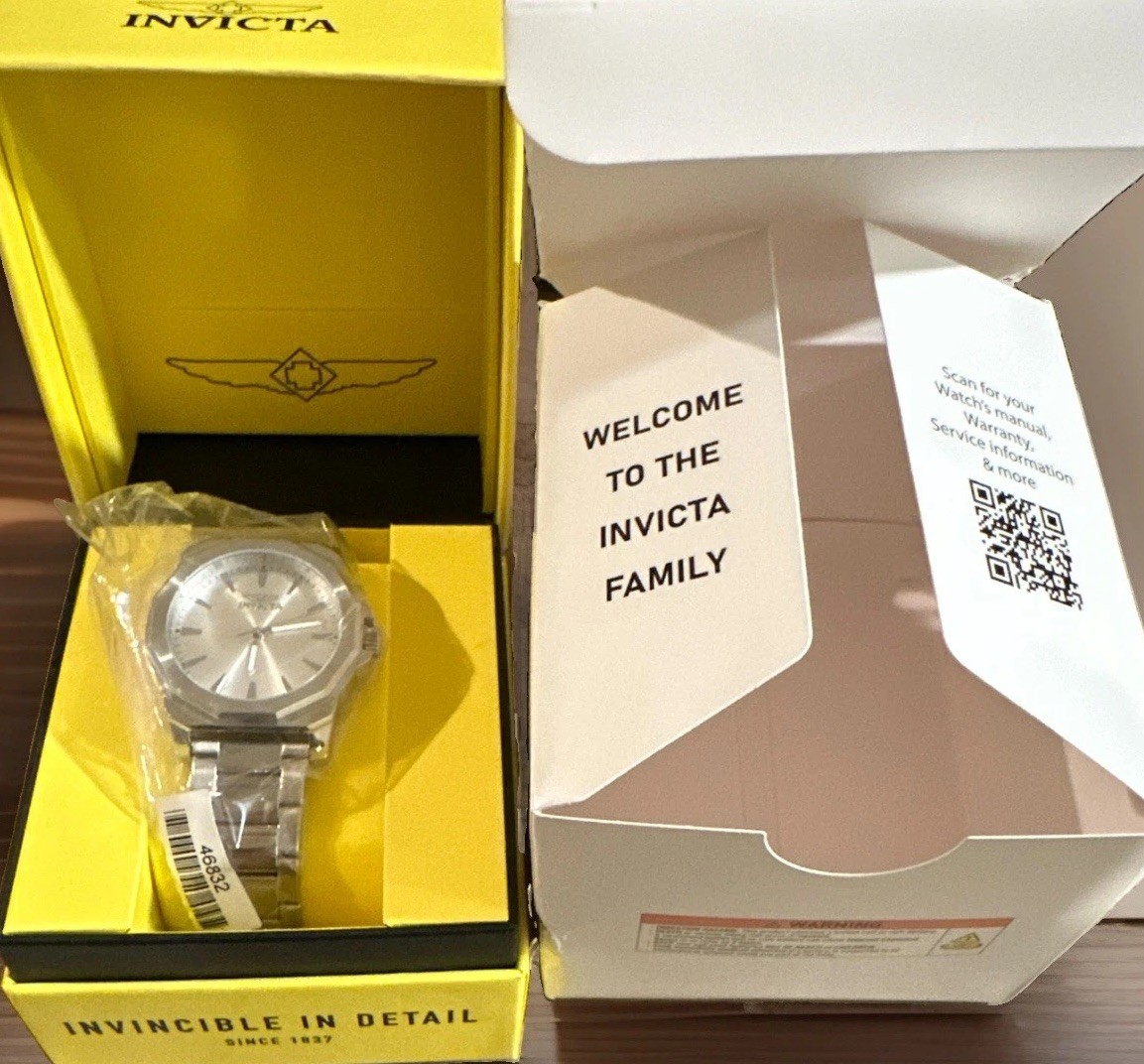 Invicta Men’s 42mm SS Quartz Analog Silver Sunburst Dial Octagon Watch AIC-46832