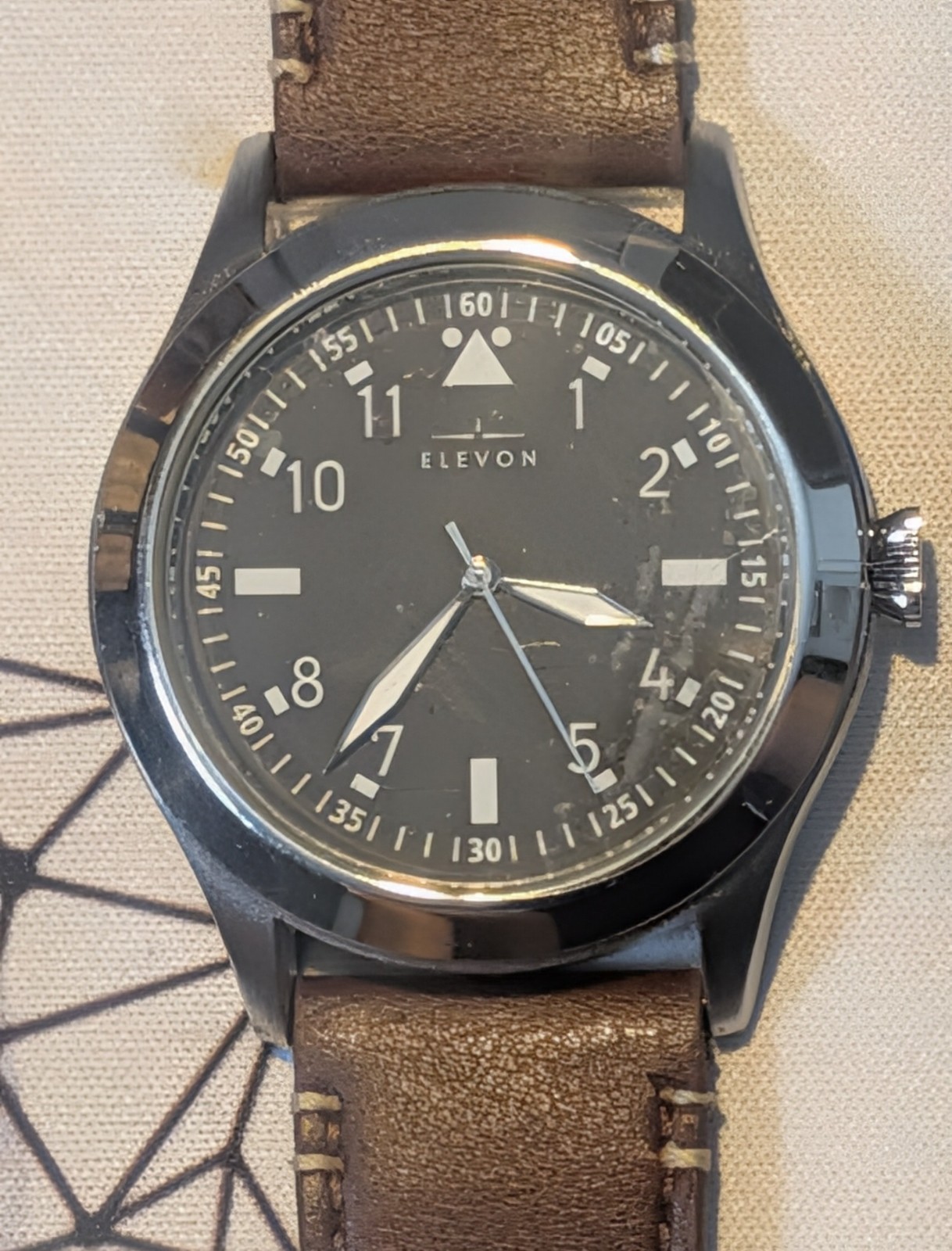 Elevon Hanson Men’s Watch Black Dial Brown Leather Strap ELE117-1 New Battery