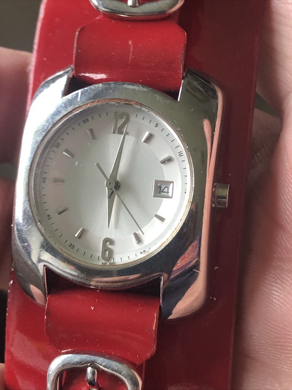 Woman’s Quartz Watch Red Leather Band (Wilson’s Leather) NEW BATTERY