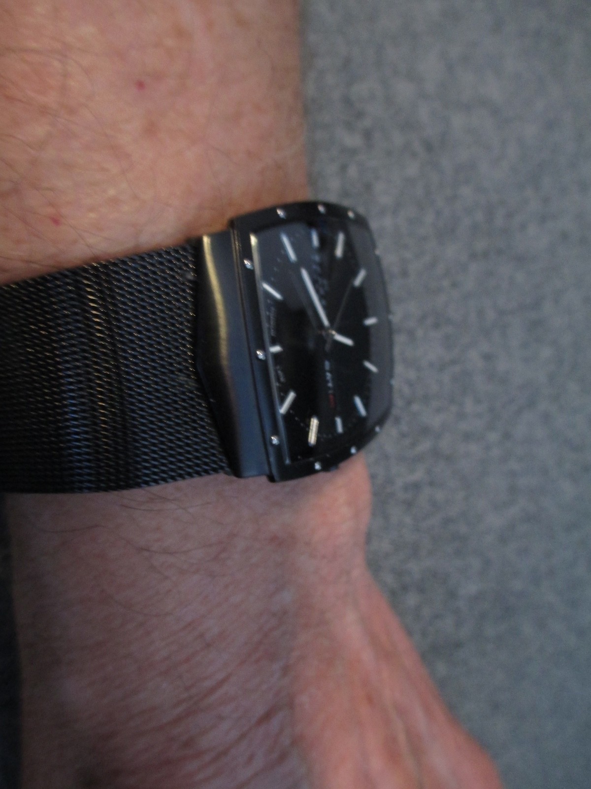 Men’s Skagen Titanium Watch Slim Mesh Band Black-Nice