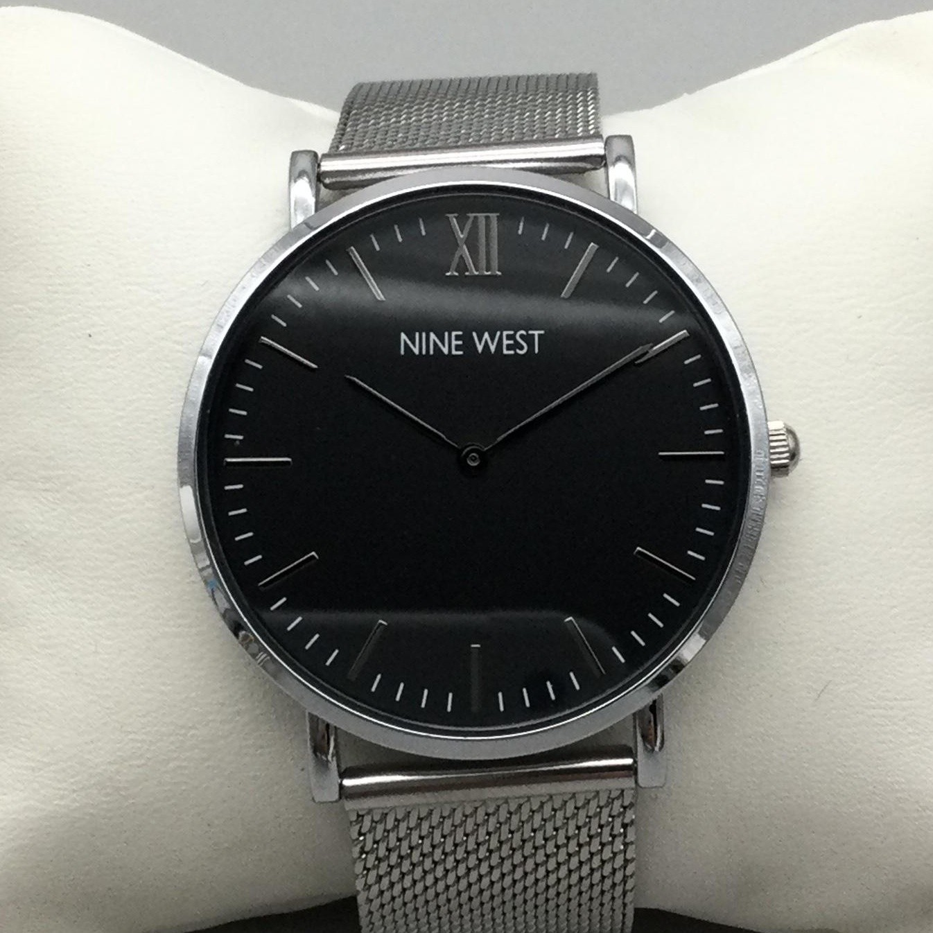 Nine West Unisex Watch 40mm Black Dial Silver Tone Mesh Adjustable Band Classic
