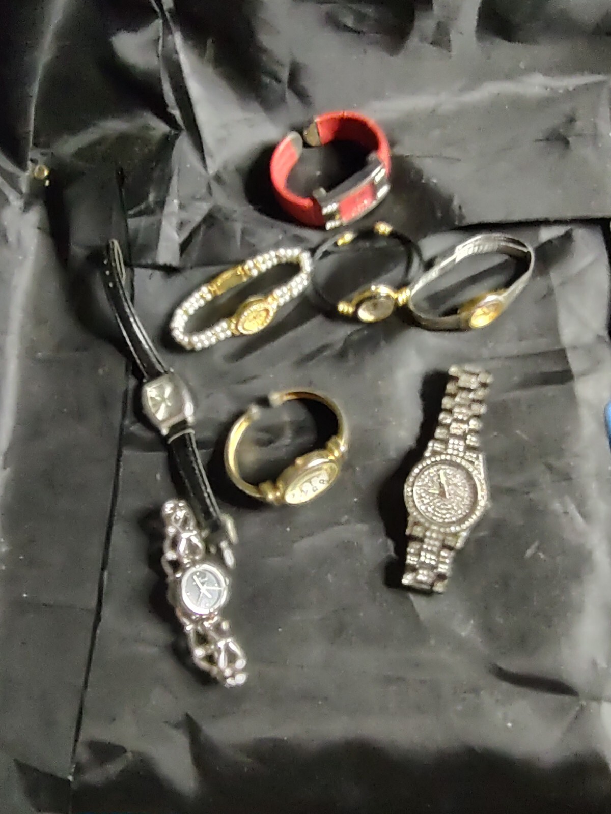 lot of 8 watches for parts NONE TESTED