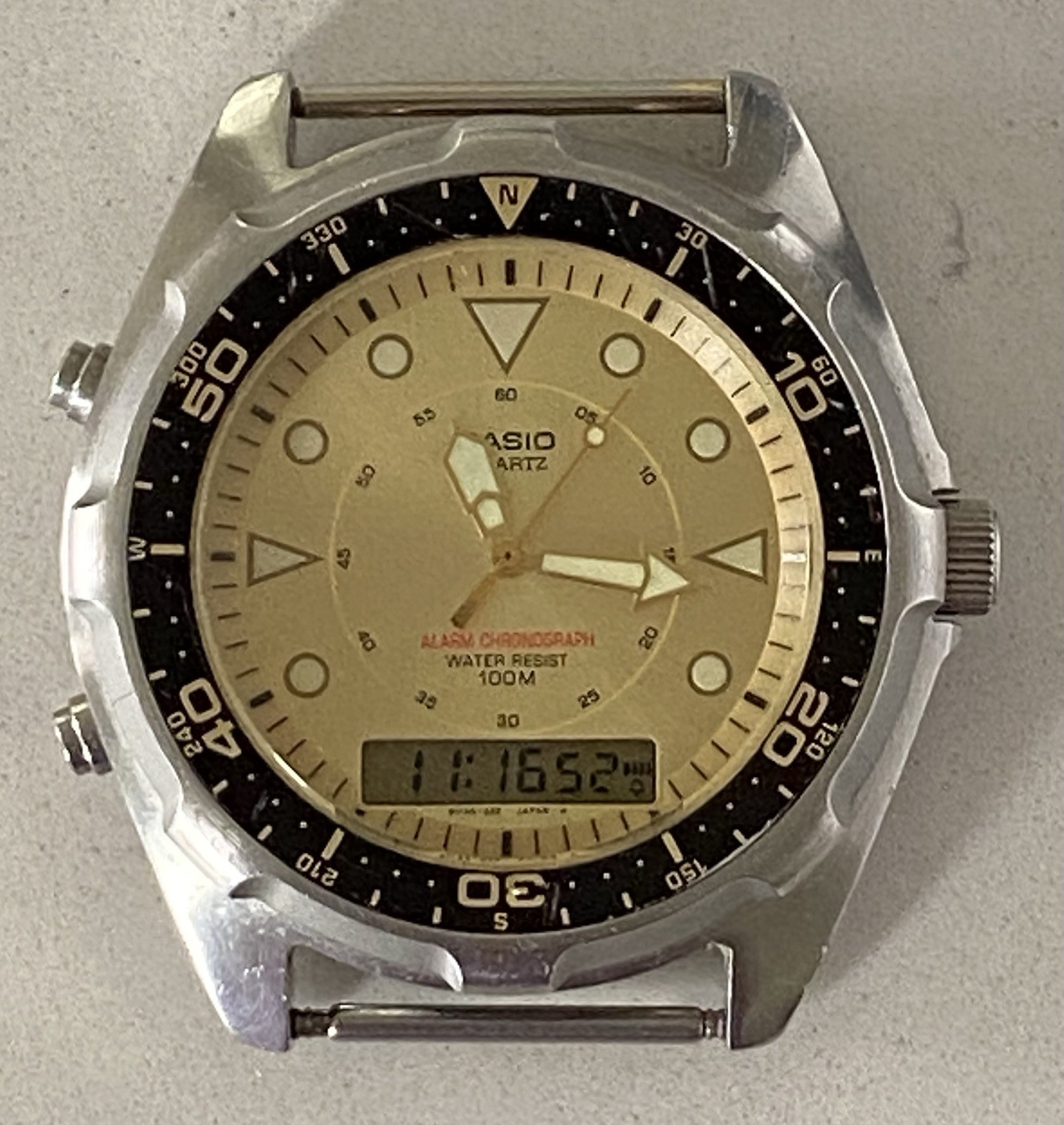 Vintage Casio AMW-320D Ana-Digi Diver Arnie Champagne Dial Module 1374 No Band