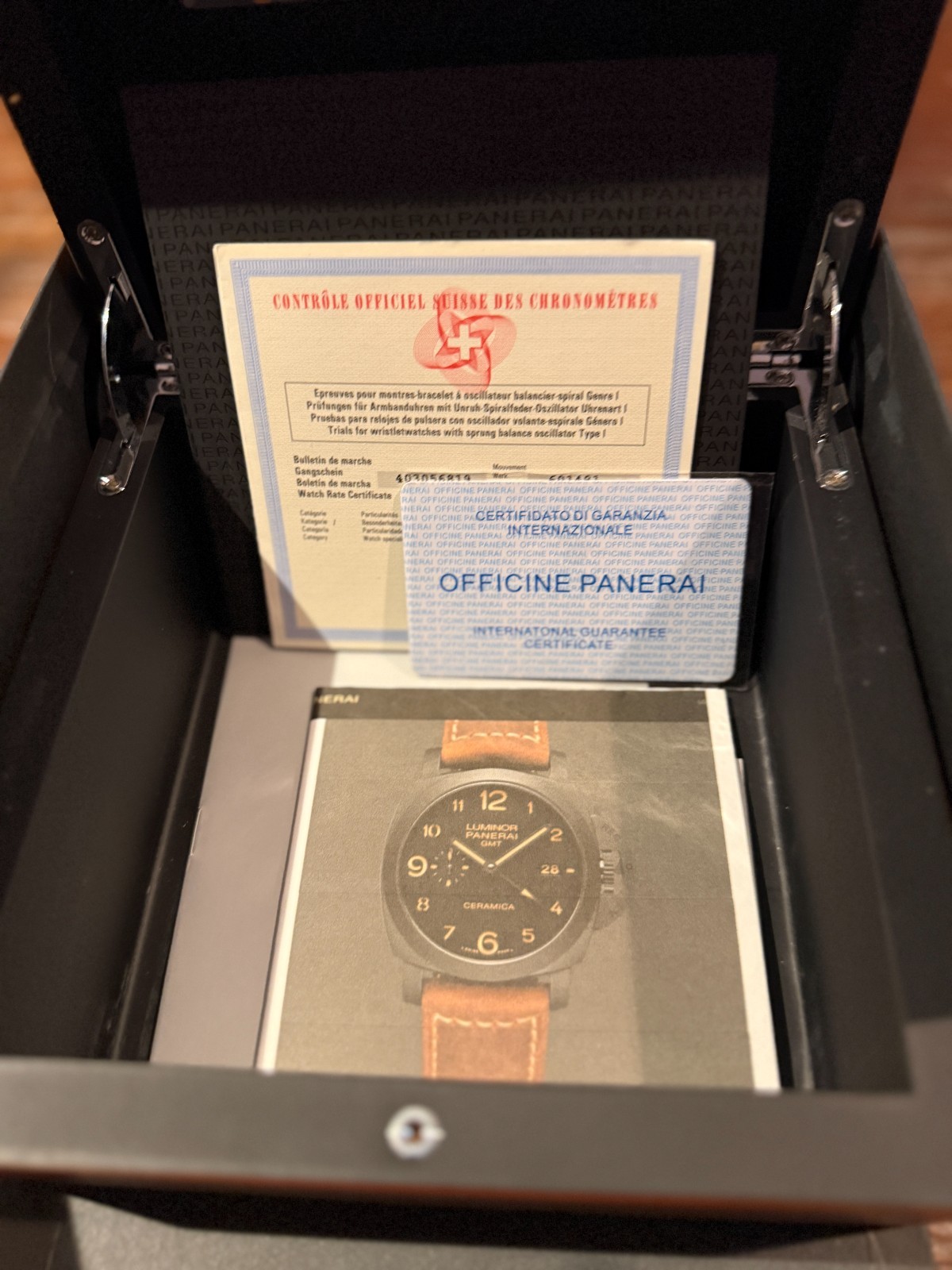 Panerai Luminor Ceramica GMT Men’s Black Watch – PAM00441 0441,441