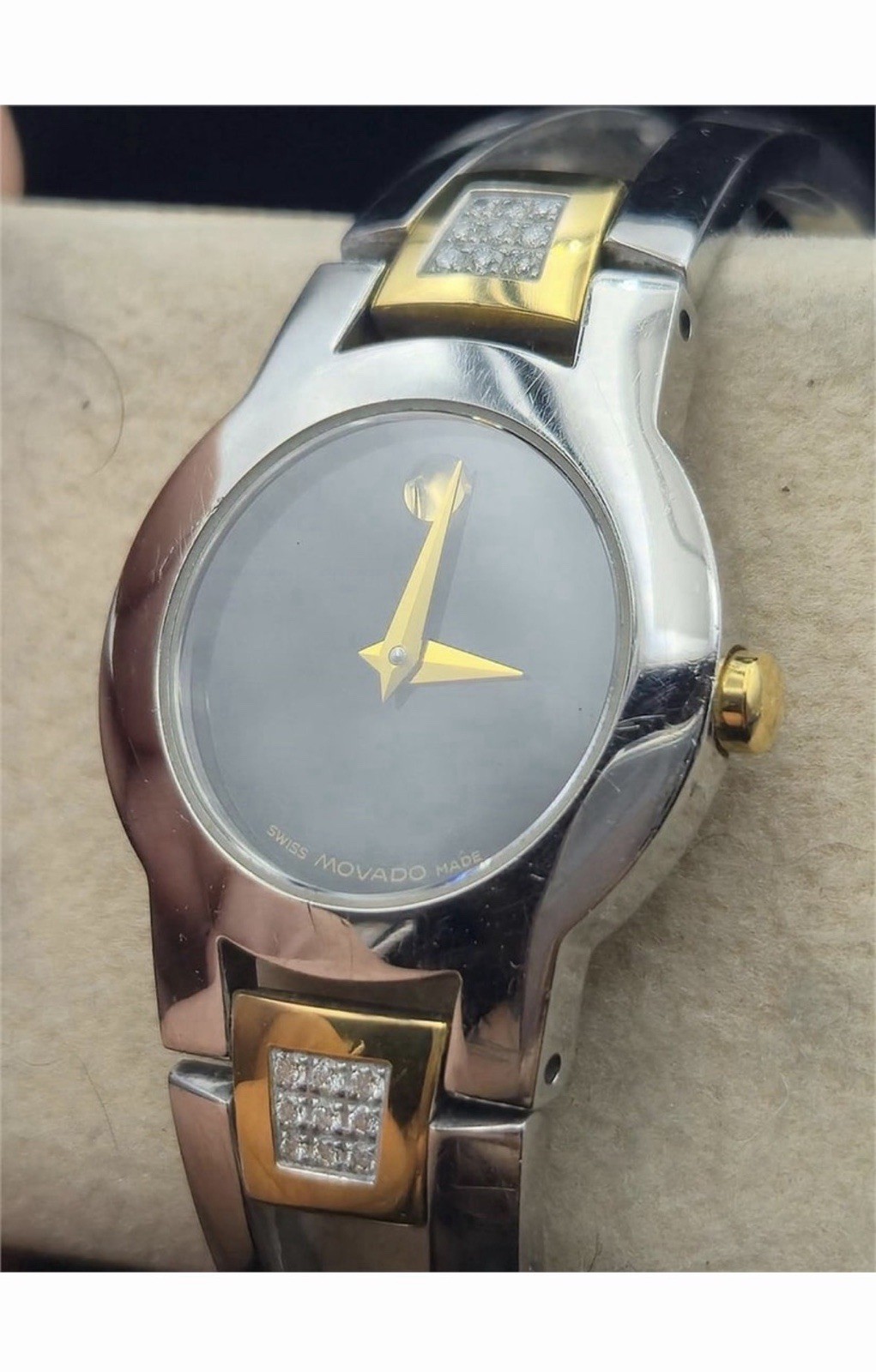 Movado Museum 81E41842 – 1990s 2-Tone, Diamond
