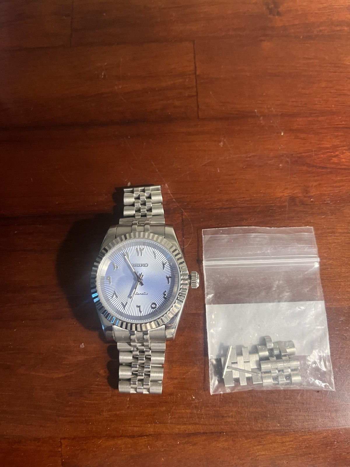 Seiko Presage Blue Sunburst Dial Auto 100m SS Bracelet 40-43.9mm Box
