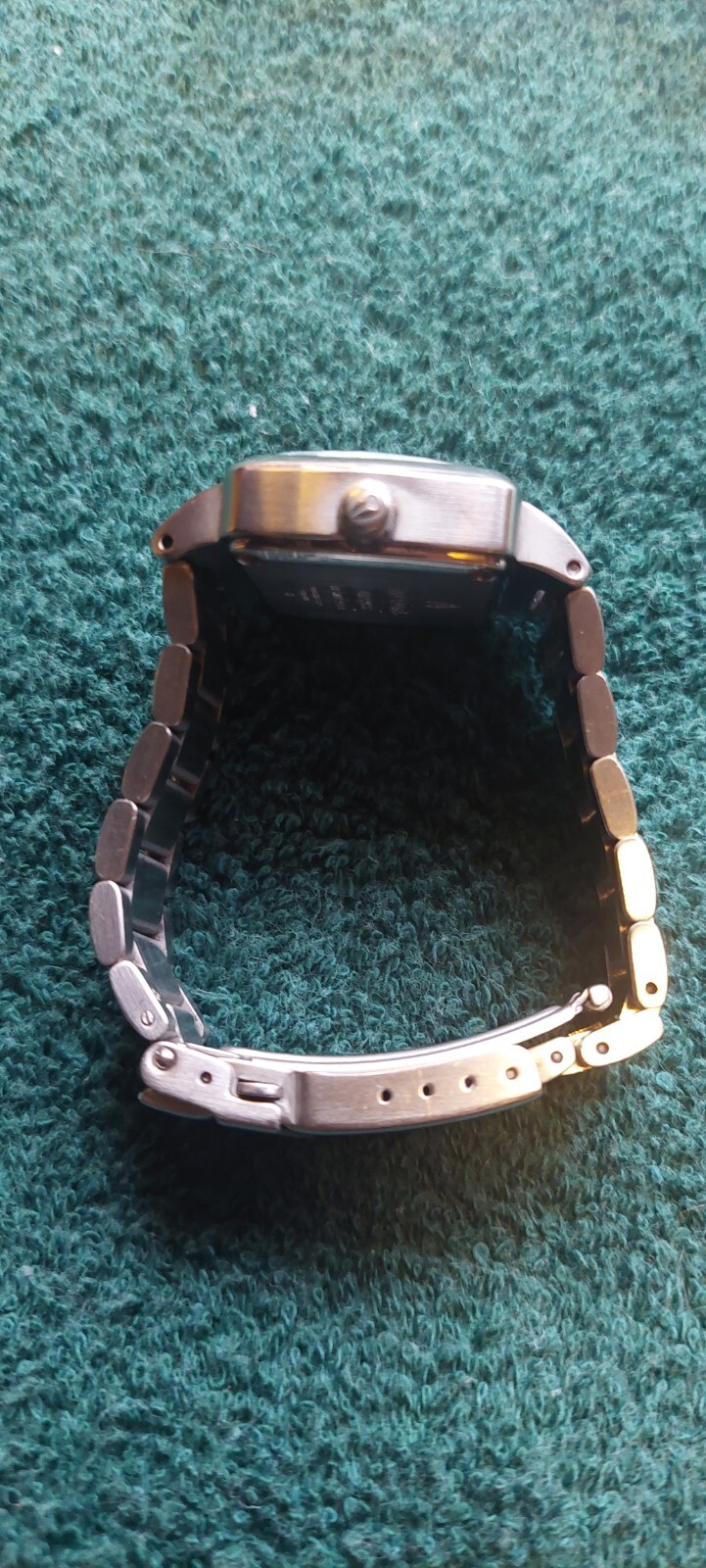 Men’s NIXON “The Player” Watch Black Face with Diamond In Excellent Condition.
