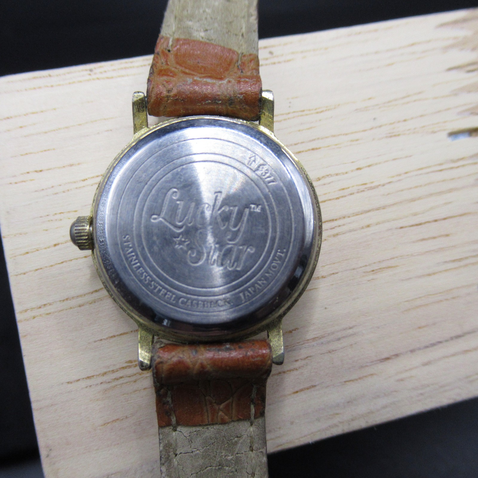 Lucky Star Quartz Watch Women’s Blue Dial Brown Faux Croc Band Stainless Steel