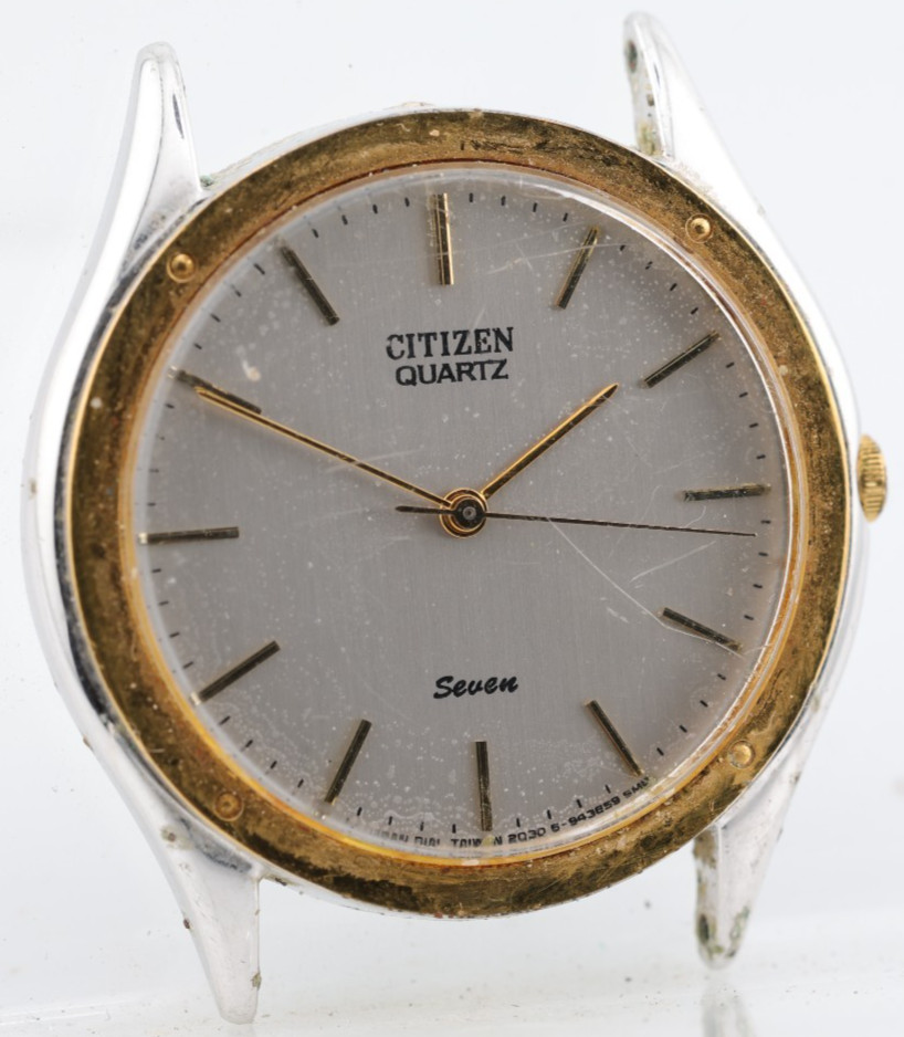 CITIZEN QUARTZ 2030 WRIST WATCH, 34mm 17mm LUG, NEW BATTERY, RUNS (M4)