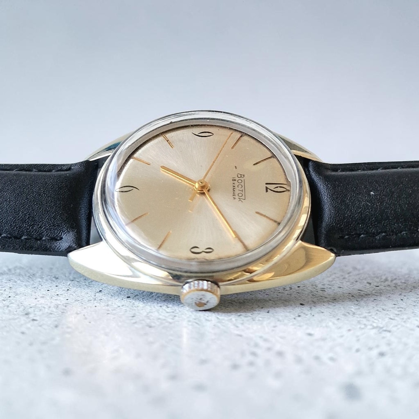Wostok Rare Soviet Mechanical USSR mens watch VOSTOK 18 jewerly