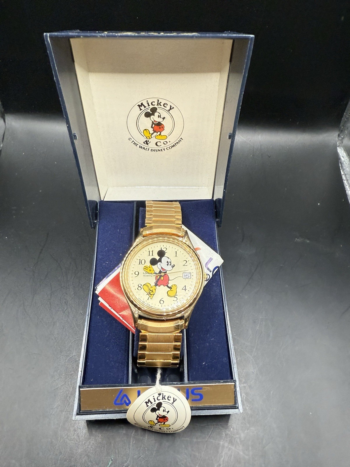 NEW OLD STOCK LORUS Y142-8150 MEN’S MICKEY MOUSE WATCH 35MM QUARTZ WORKS