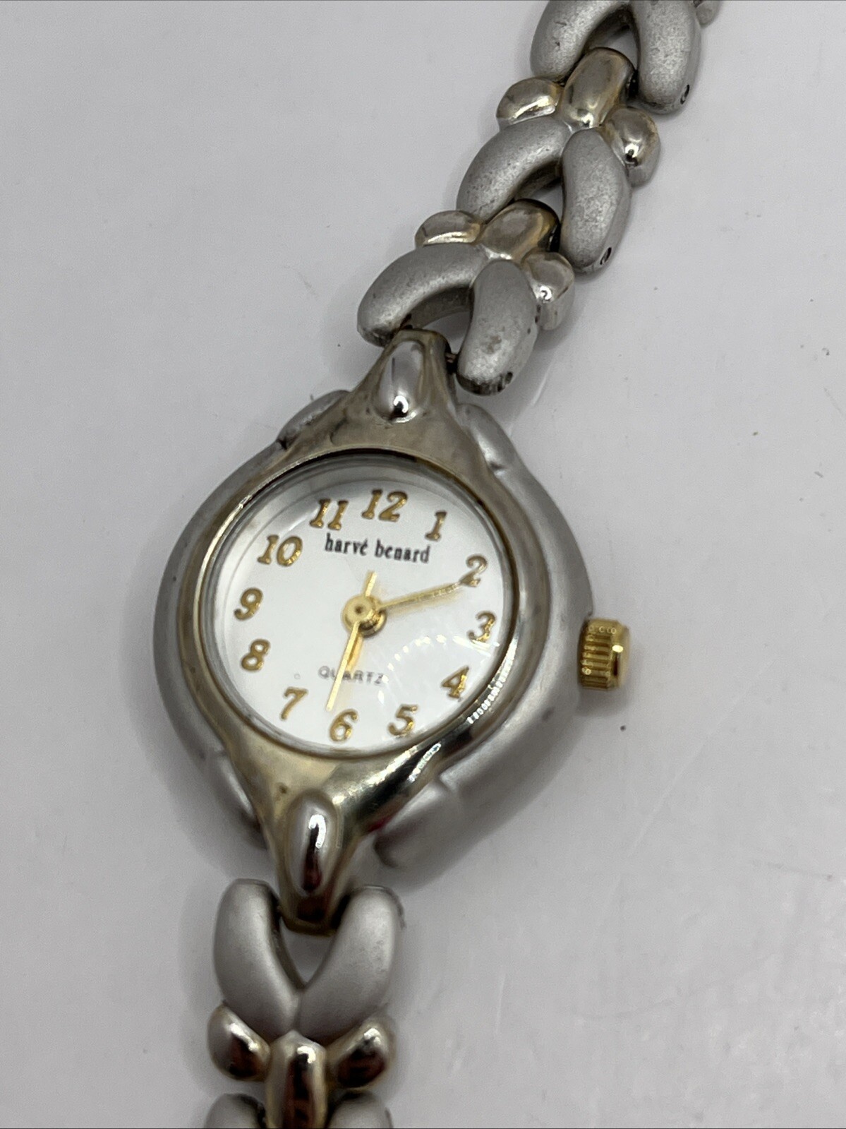 Harve Benard Women’s Two Tone Quartz Watch 6.75″ Band- New Battery