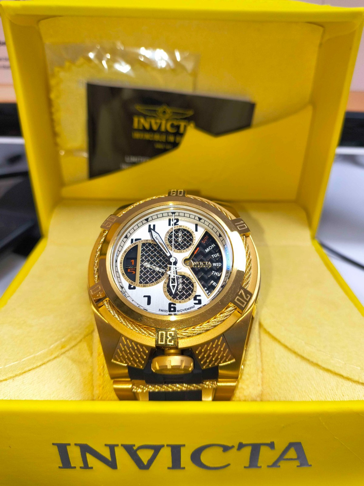 invicta bolt Zeus Tria model 16320
