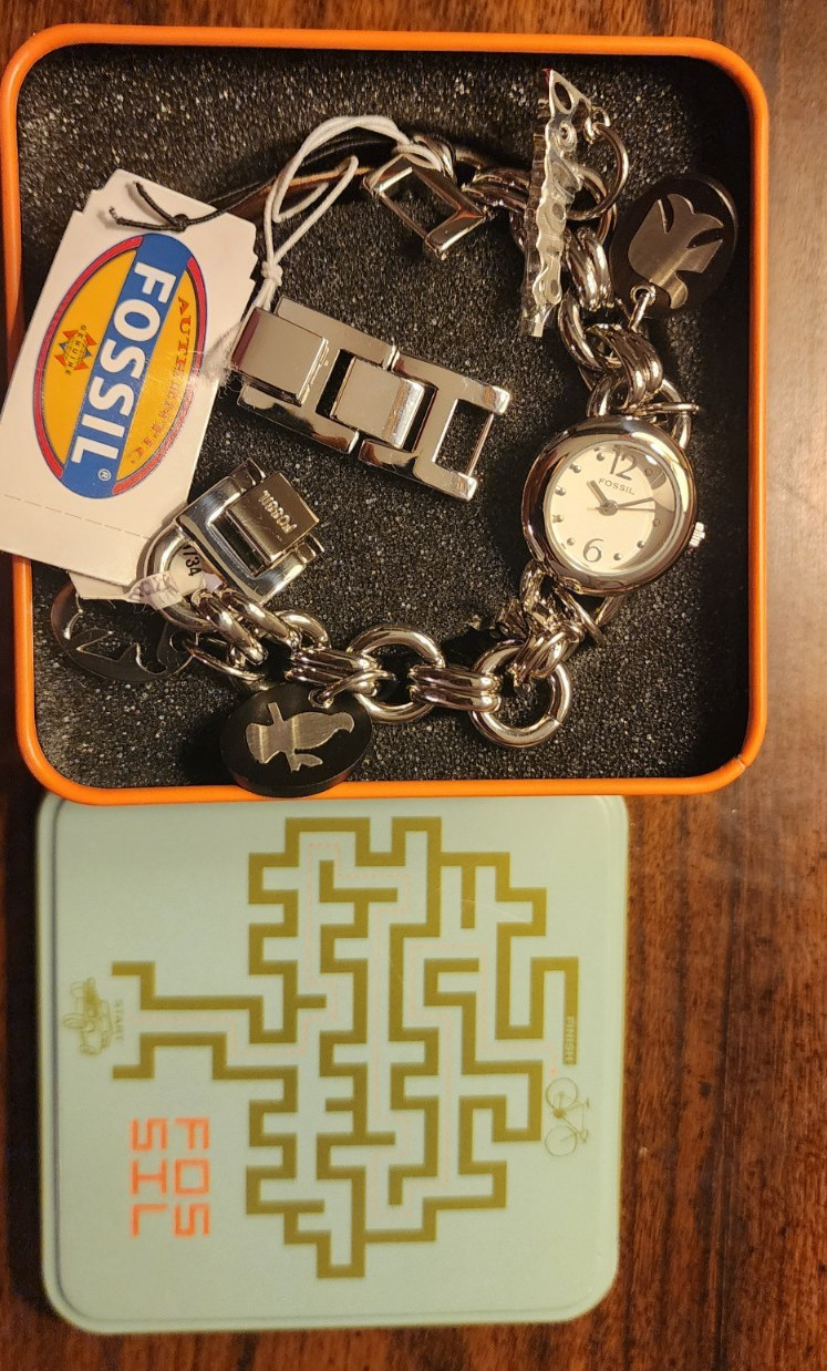 Fossil Charm Wristwatch – Brand New with Tags & Box!