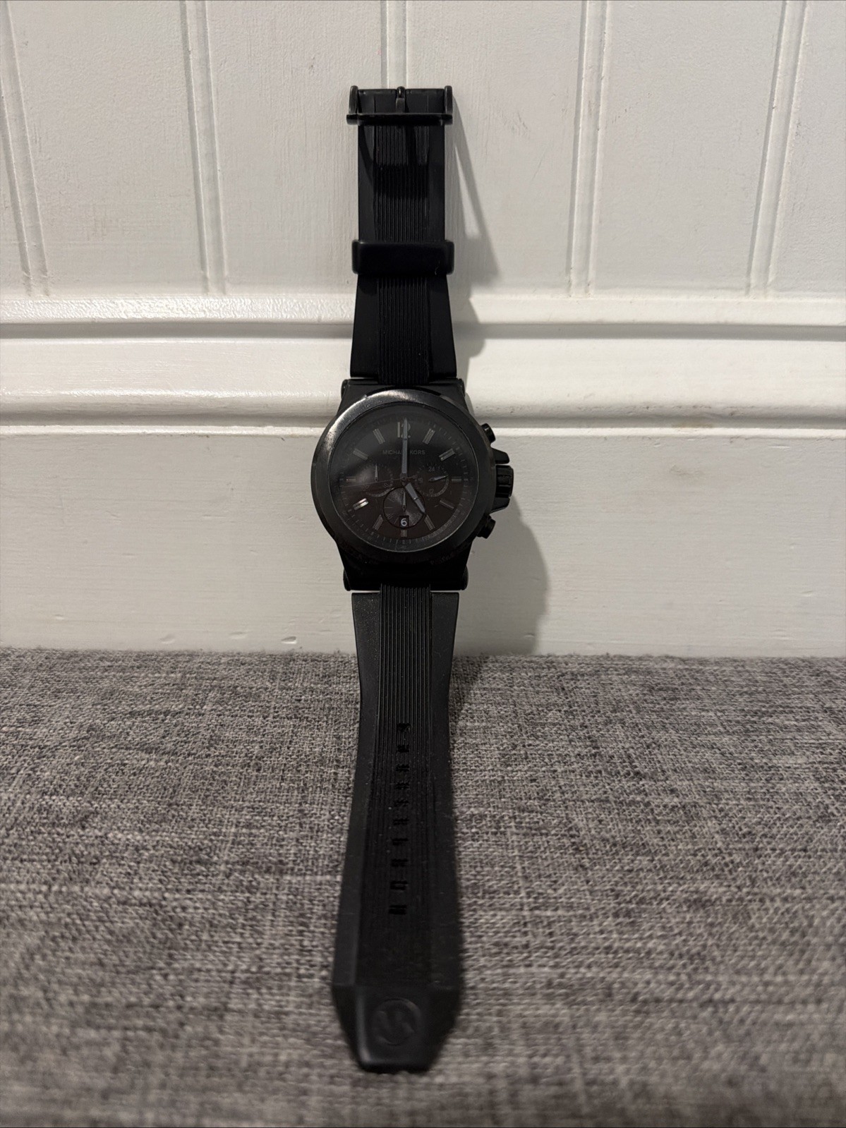 Michael Kors Men MK-8152 Dylan Black Dial Chronograph Rubber Quartz Watch 8 1/4″