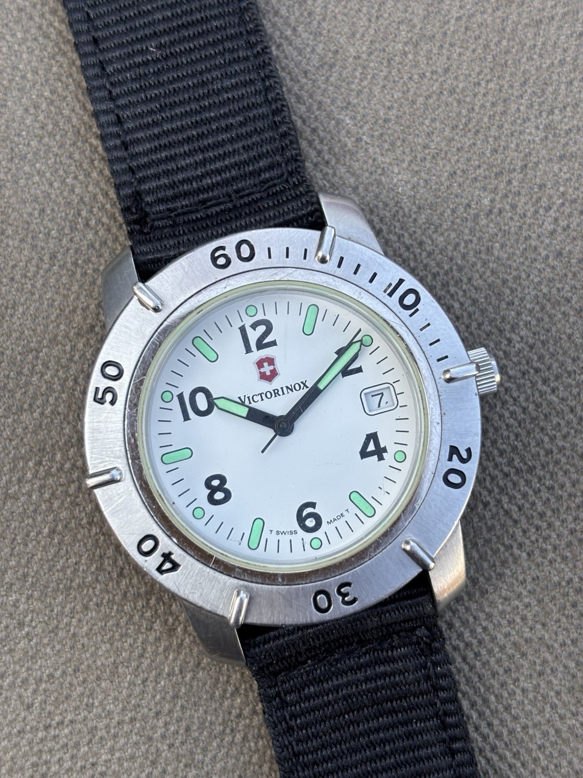 Victorinox Swiss Army Diver Field Watch White Dial Tritium T 100m