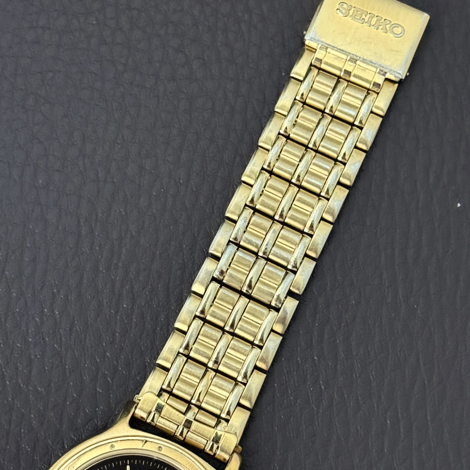 Vintage Seiko Quartz Mens Watch 7N42-7048 Date Seller Refurbished