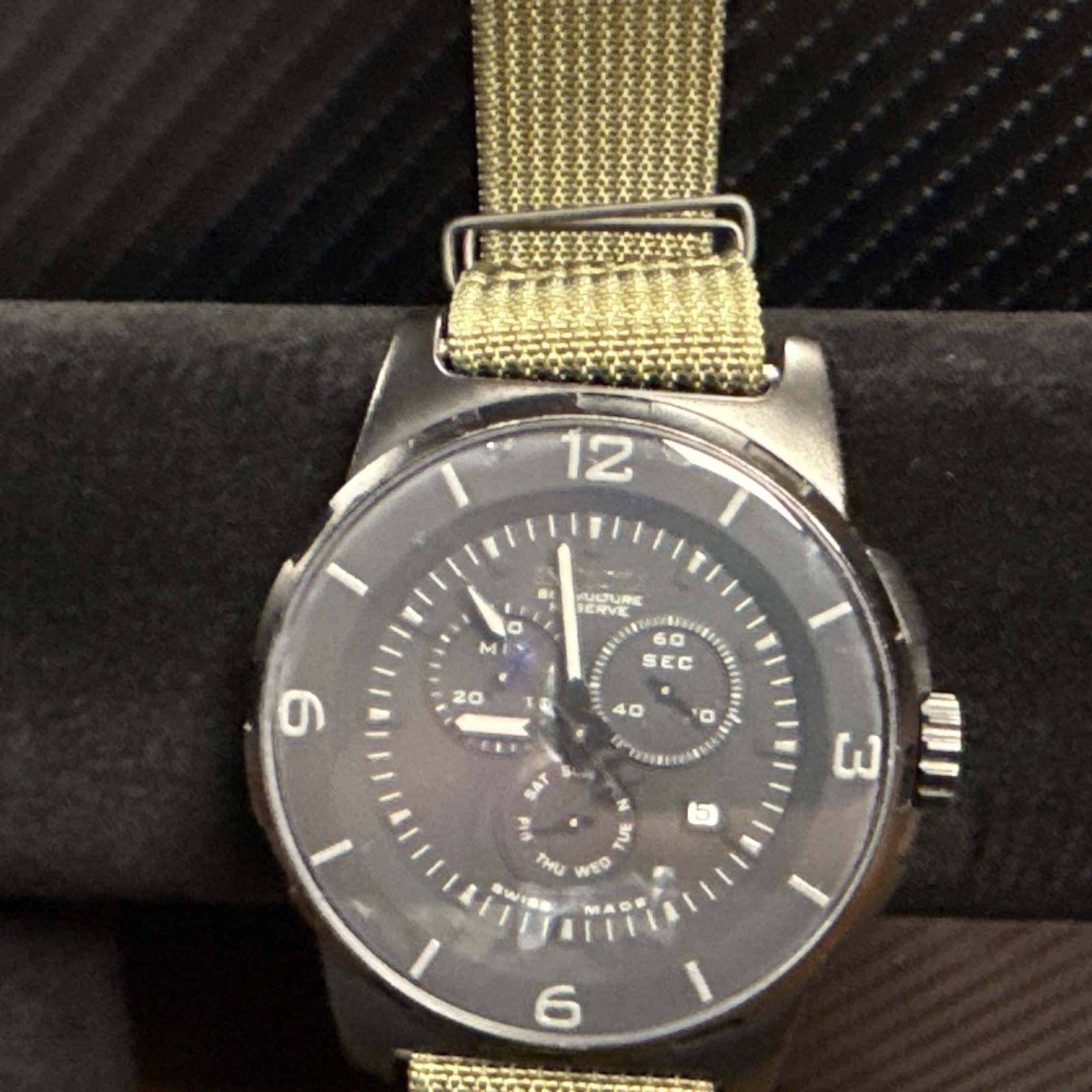 Invicta Reserve Men’s Sea Vulture Model 0474 Swiss quartz Movement nato #117