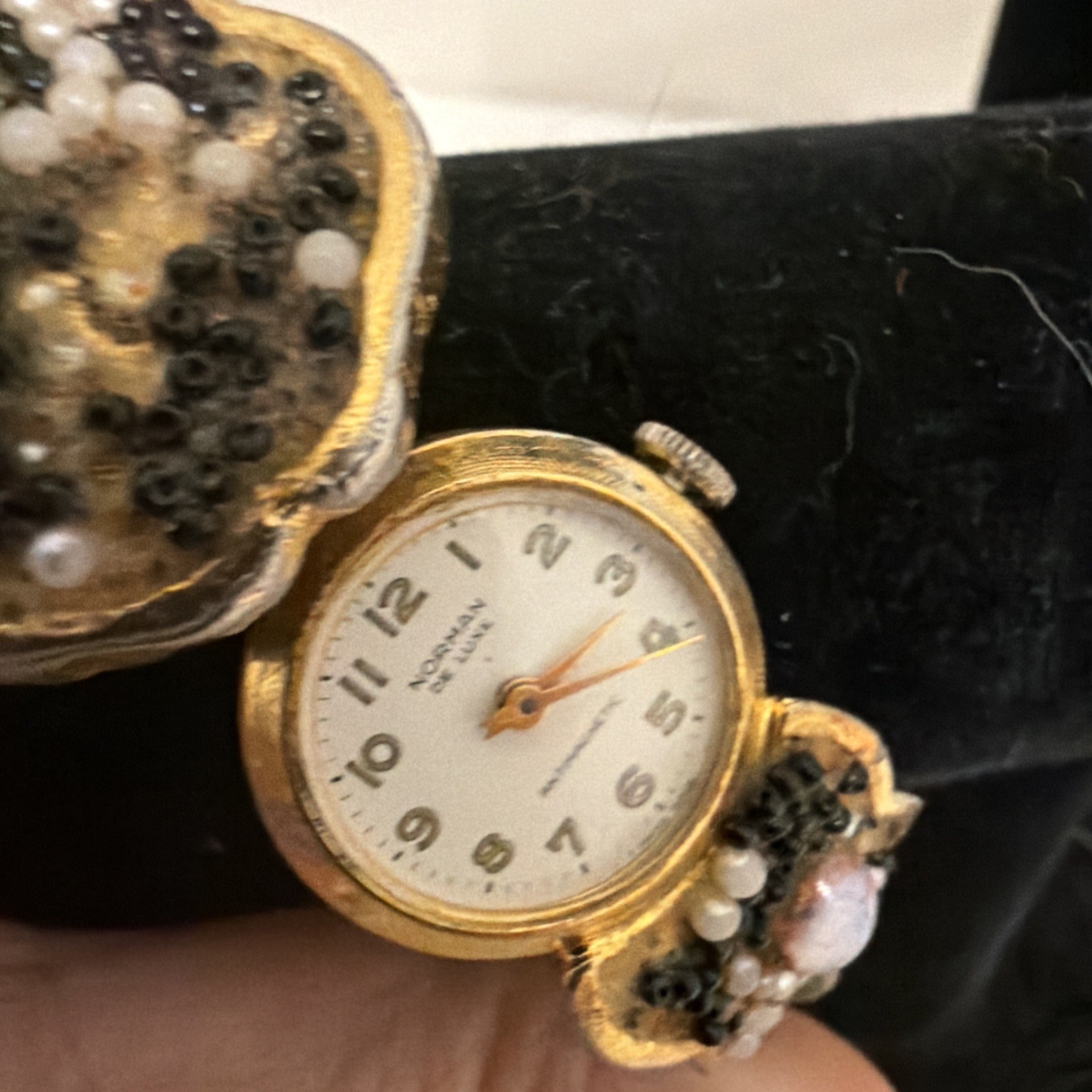 Vintage Norman De Luxe Bracelet Watch For Parts/Repairs – Missing Stones