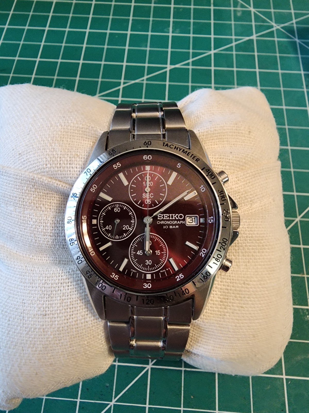 Seiko Spirit Red Dial Chronograph Stainless Steel Men’s Watch SBTQ045
