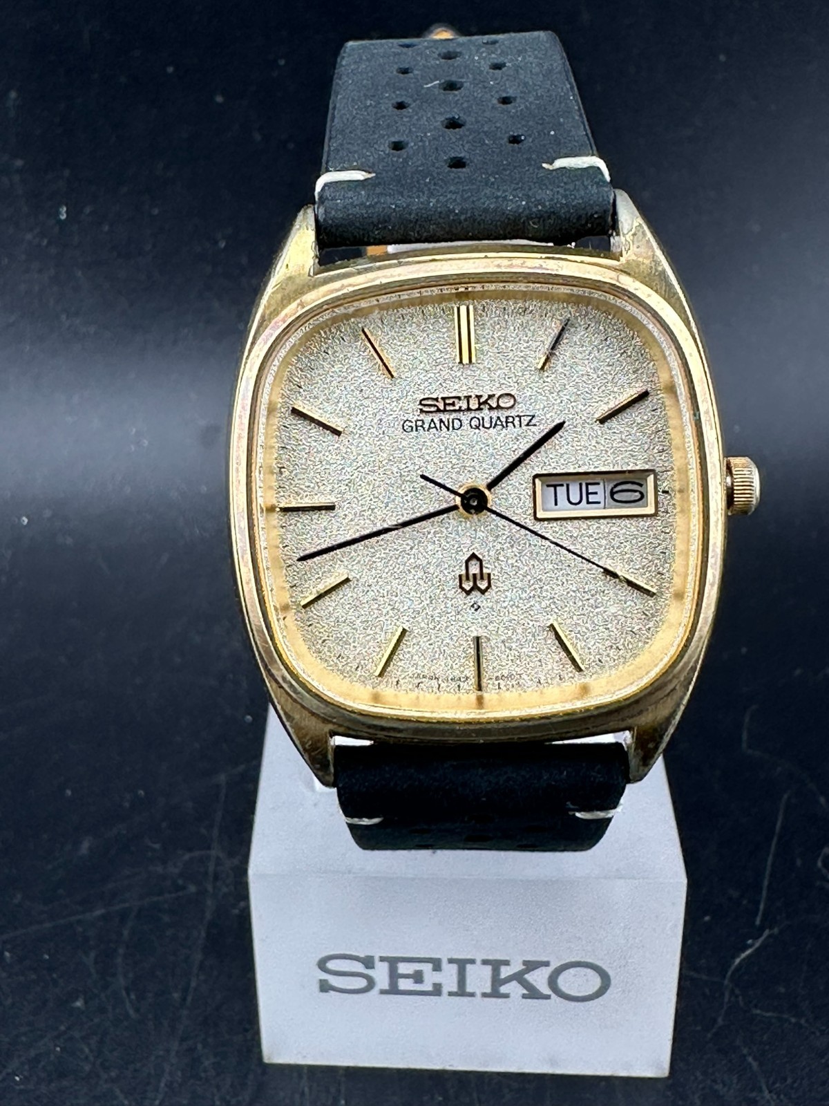 1977 Seiko Grand Quartz Men’s Gold Dial Day Date Eng/Kanji 34mm Quartz 4843-5100