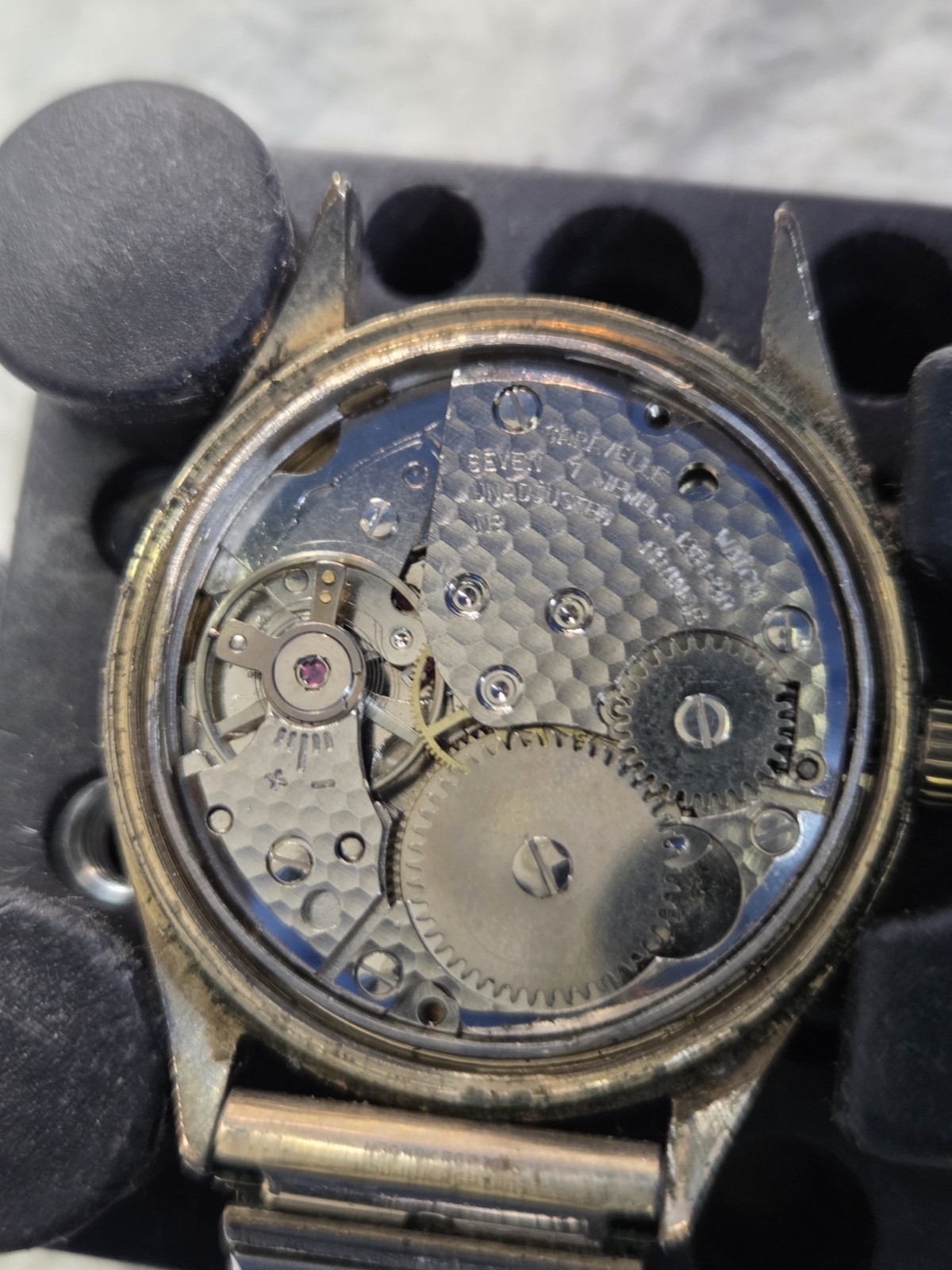 Caravelle N9 T-France MVT-T Gold Tone Case Wind-up Analog Men’s Watch