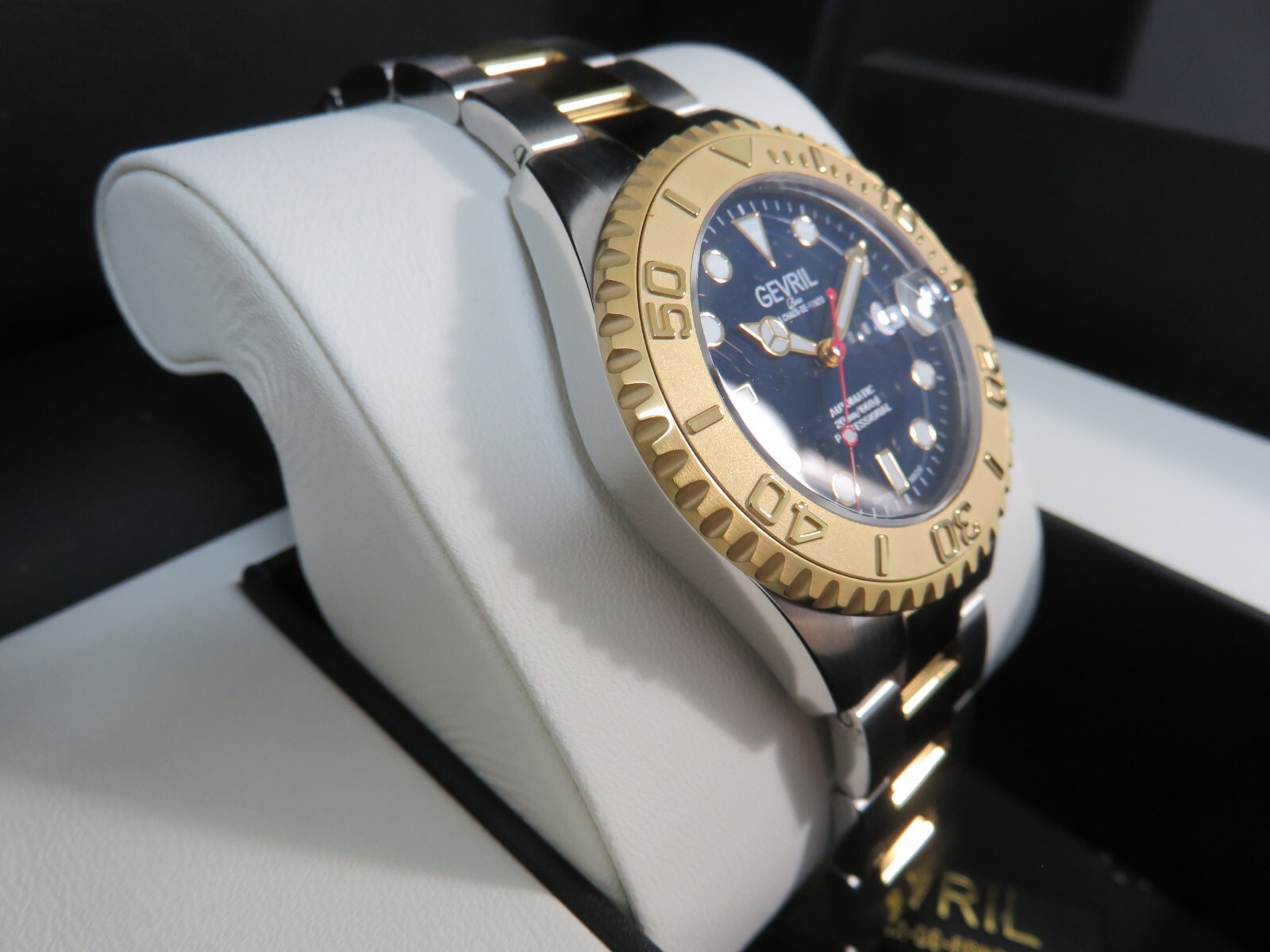 Gevril Men’s 4756B Wall Street Swiss Automatic SW 200 Exhibition CaseBack Watch