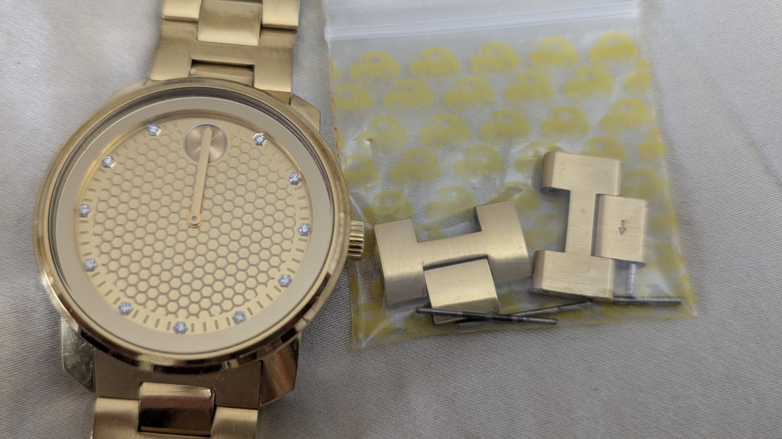 Movado Bold Gold tone 42.5mm with diamonds. Men’s Watch. See Description