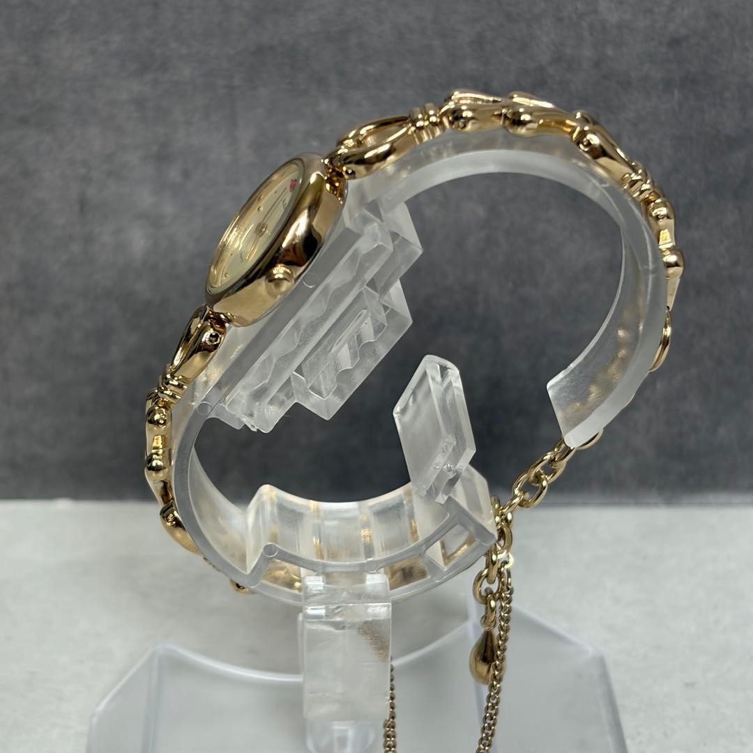 Vintage ALBA Ladies Quartz Watch Gold Tone Bracelet Red Stone Accent Working