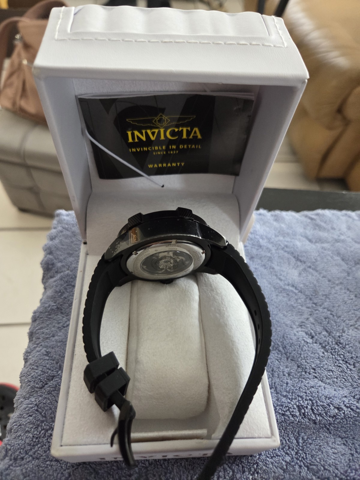 Invicta S1 Rally Race Team 26619 Red Automatic Movement Flame Fusion Crystal