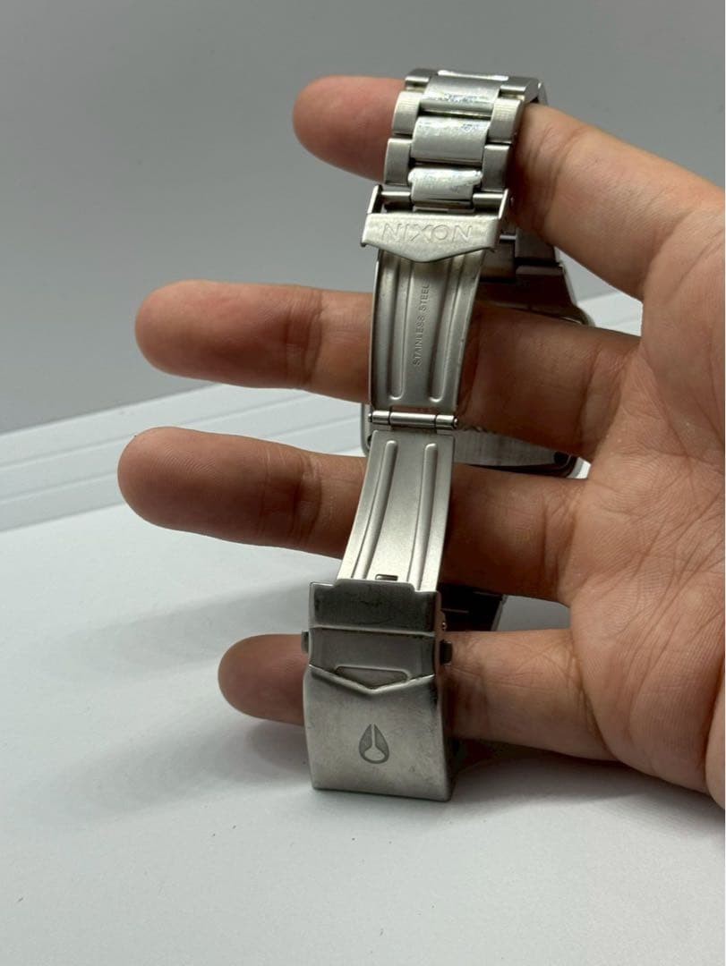 NIXON the PLAYER Diamond Watch