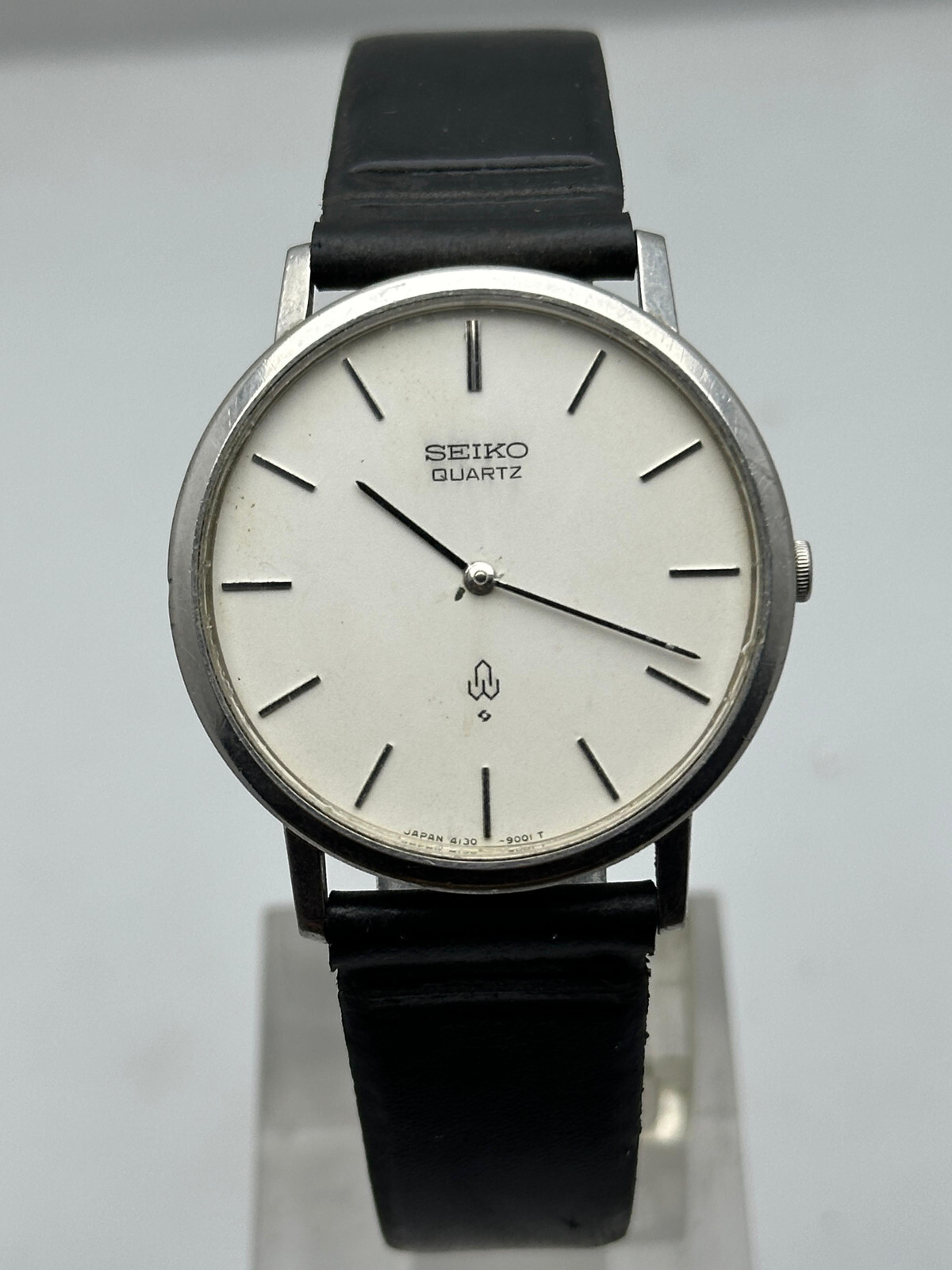 Vintage Seiko 4130-9001 Quartz White Dial Japan Made Men’s Wrist Watch