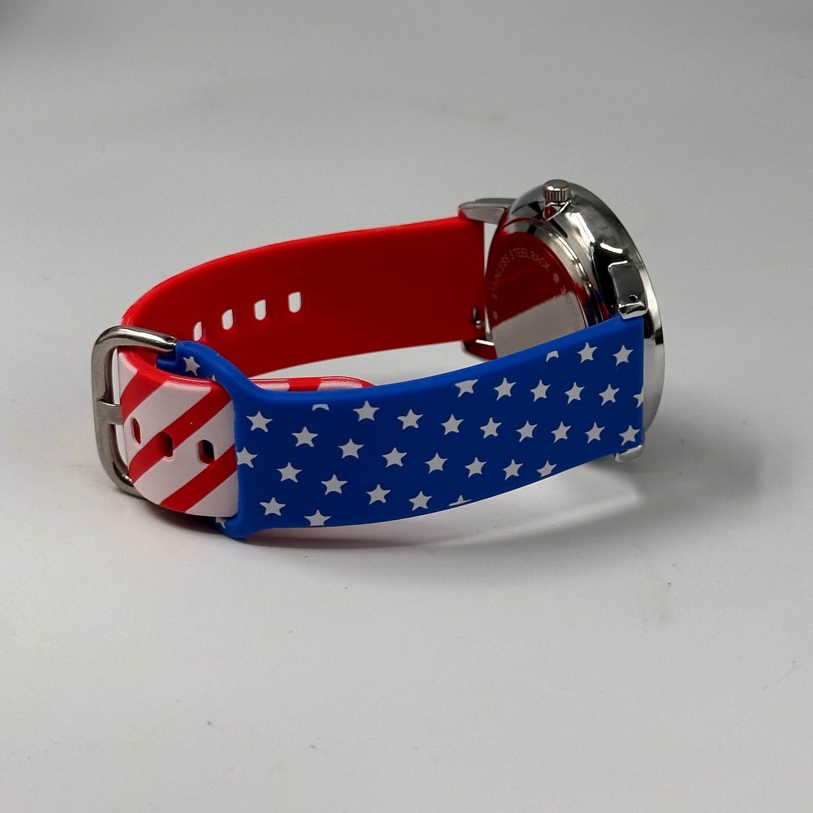 Patriotic Womens Watch Silver Tone Red White Stars Stripes Band New Battery