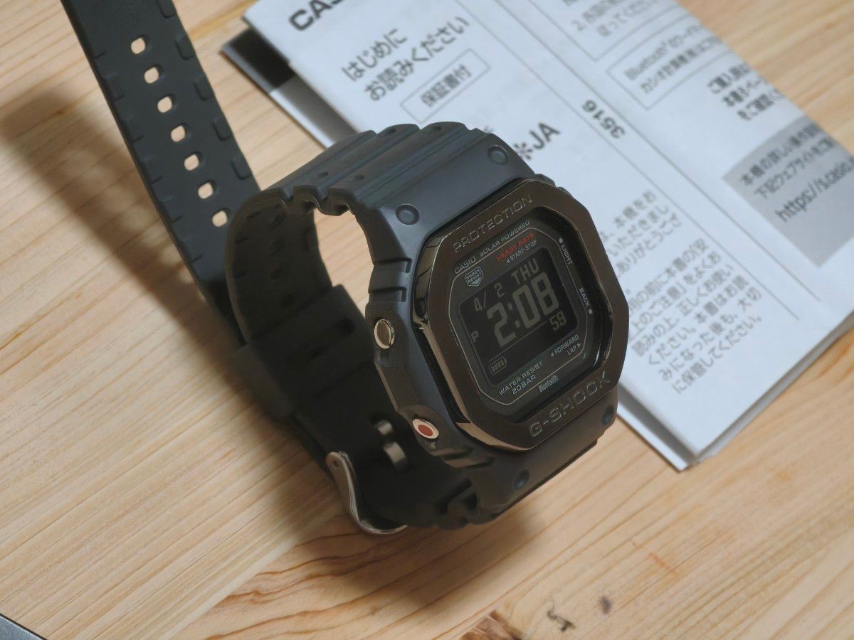 CASIO G SHOCK DW H5600 Smartwatch Bluetooth Heart Rate Solar