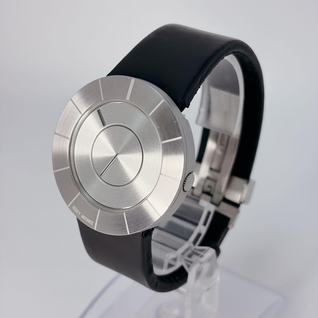 Issey Miyake Tokujin Yoshioka VJ20-0010 Men’s Watch 38mm