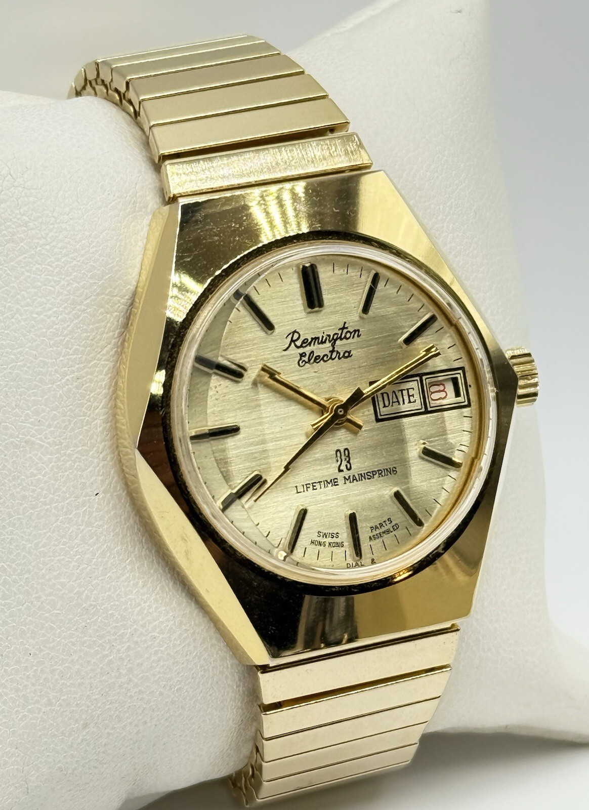 Vge Remington Electra 23 Lifetime Mainspring Gold Tone Manual Winding Watch 37mm
