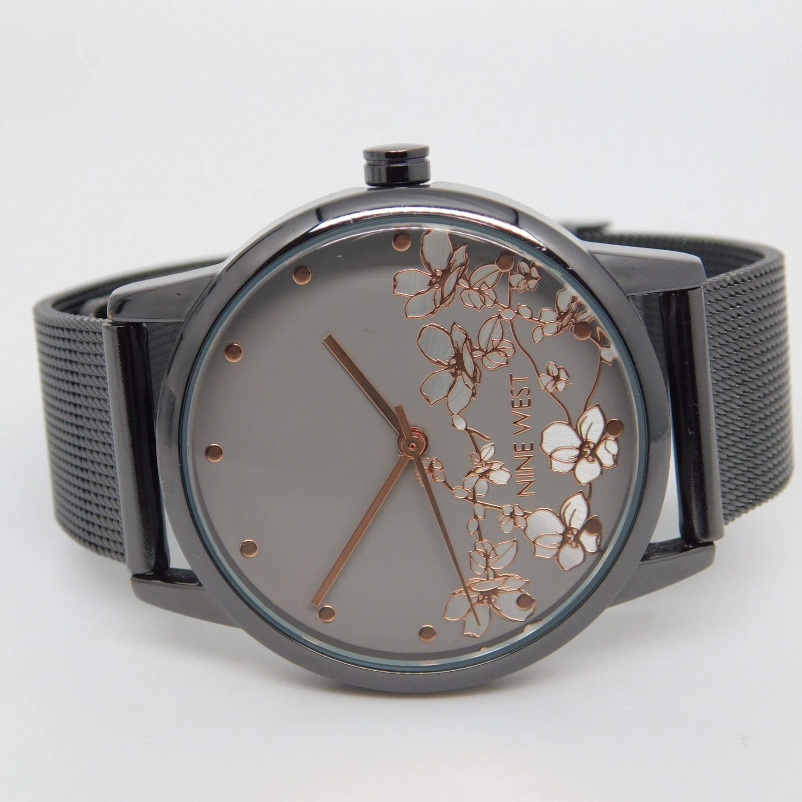 NINE WEST NW/2429 Mesh Band Quartz Analog Women’s Watch New Battery