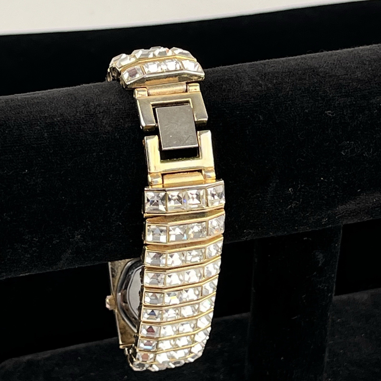 Geneva Elite Rhinestone Watch Women Gold Tone White Dial 7.5”