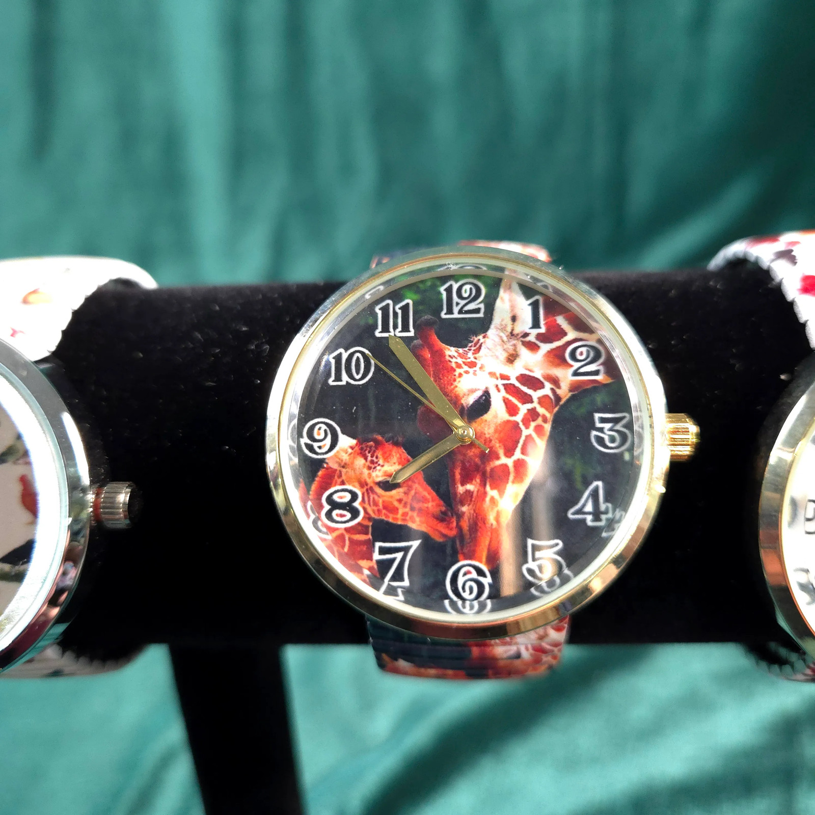 Stretchy Band Watch Lot 4 Giraffe Christmas Fall USA Flag Theme Versales