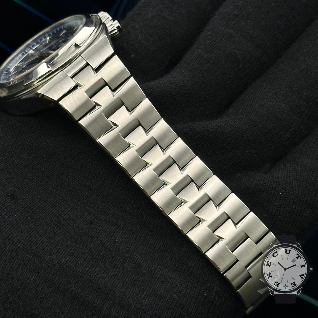 Vacheron Constantin Overseas Blue Dial 42.5mm 5500V/110A-B148 Complete Set Paper
