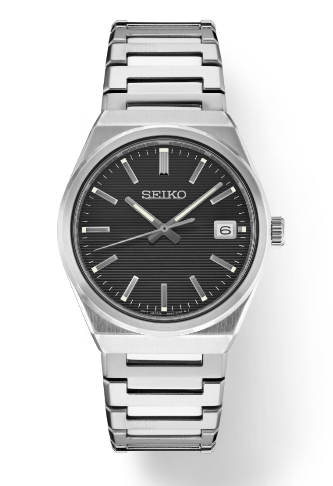 Seiko Classic Black Pressed Dial Sapphire Crystal Steel Quartz SUR557 Men Watch