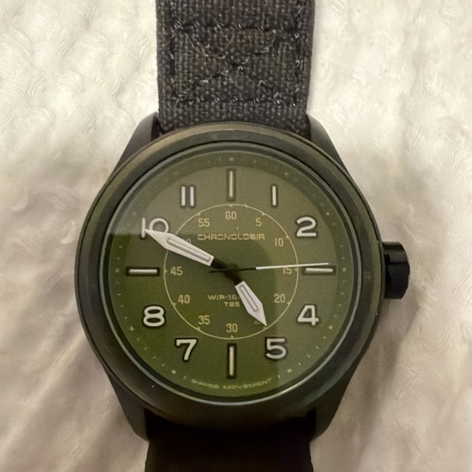CHRONOLOGIA PILOT SERIES R003.1 WRIST WATCH w/Triga Lights