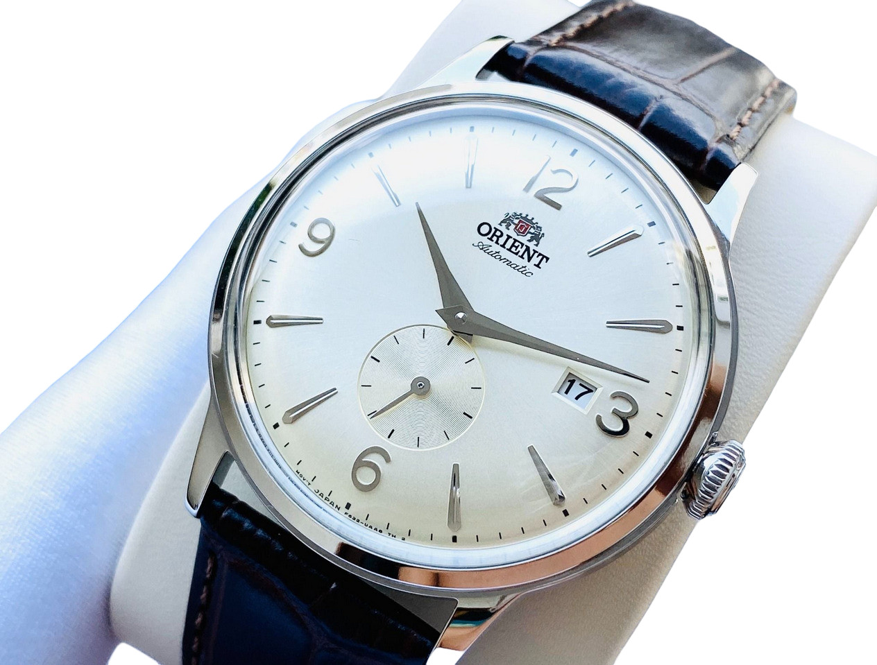 Orient Automatic Beige Dial Men’s Watch Date Indicator Leather Strap RN-AP0003S