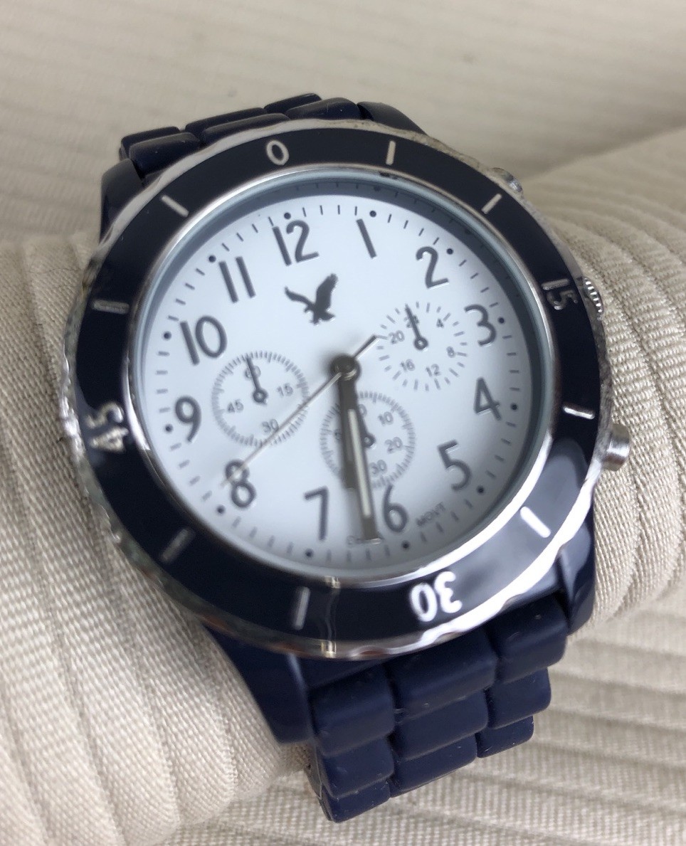 American Eagle Outfitters 14637 Blue Quartz Analog Unisex Watch New Battery READ