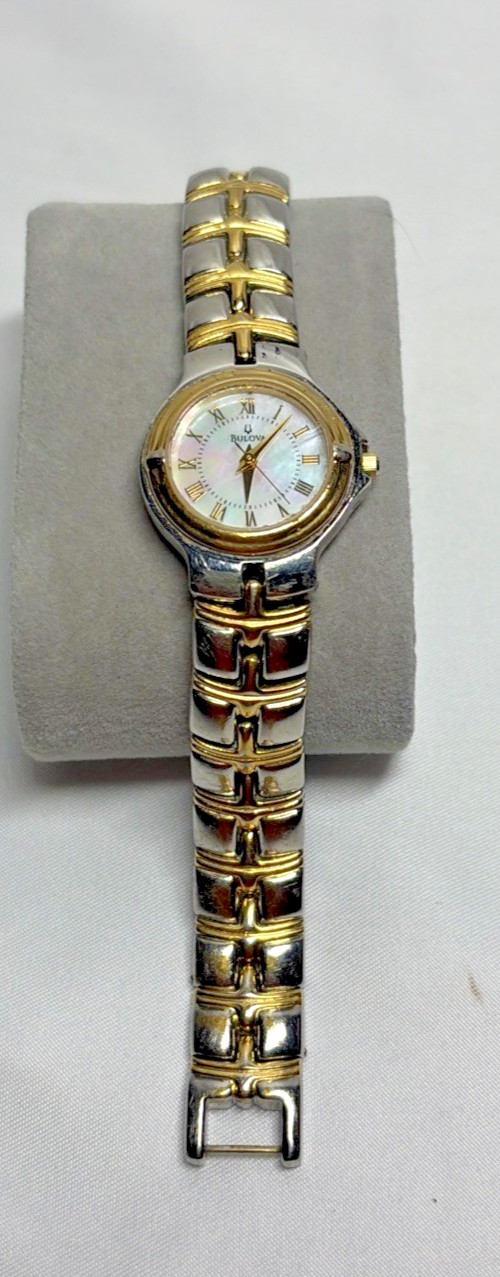 1995 Womens BULOVA Two-Tone Bracelet Watch MOP Dial Quartz 98L56 PARTS ONLY