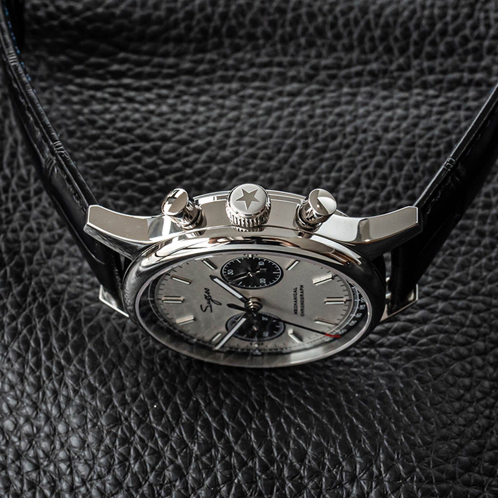 Sugess Chrono Heritage SWANNECK Panda Dial Chrono Watch SEAGULL 1963 SUPANK002SN